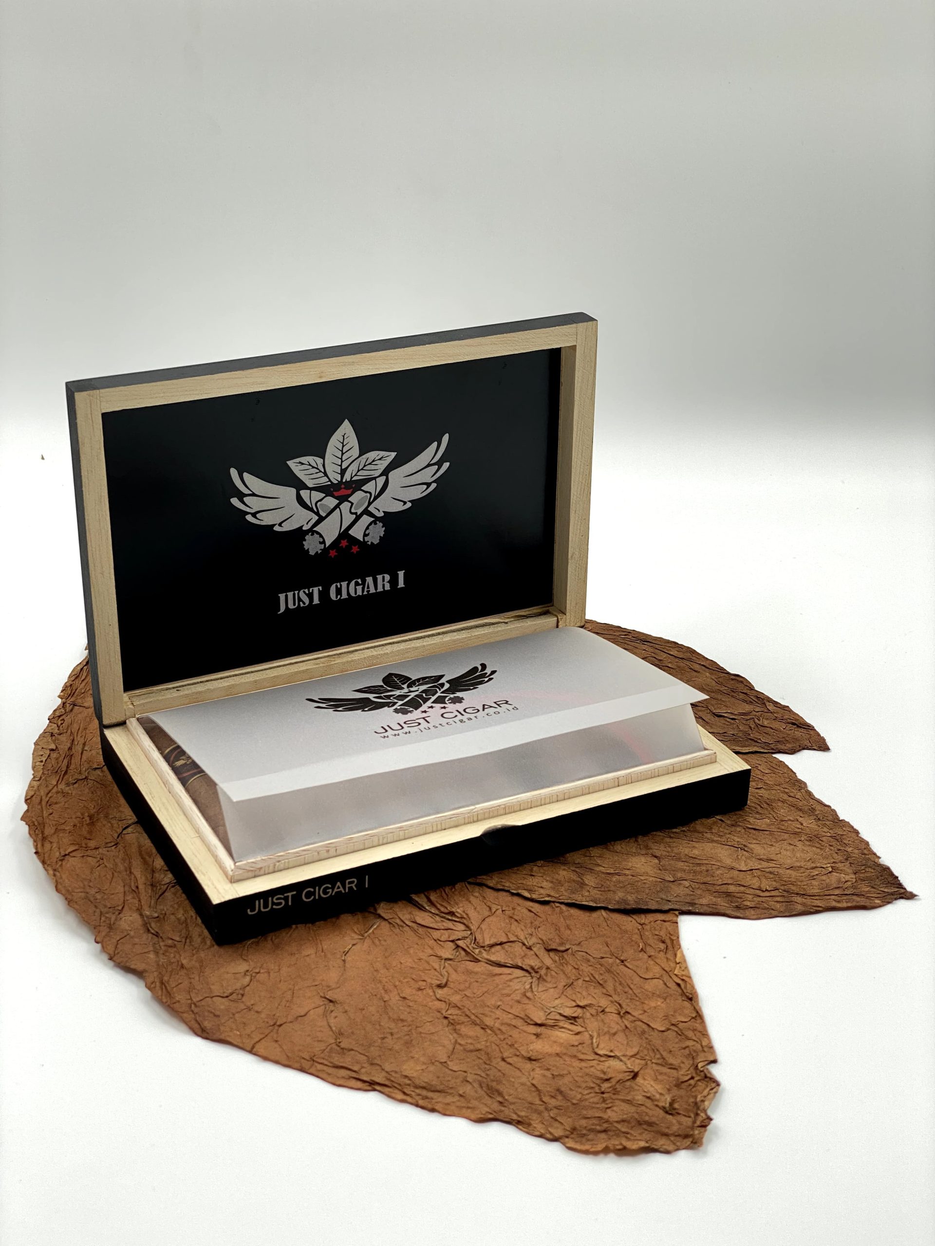 Just Cigar 1 Wooden Box - Isi (10Batang) - Image 11