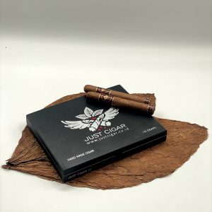 Just Cigar 6 Wooden Box - Isi (5Batang)